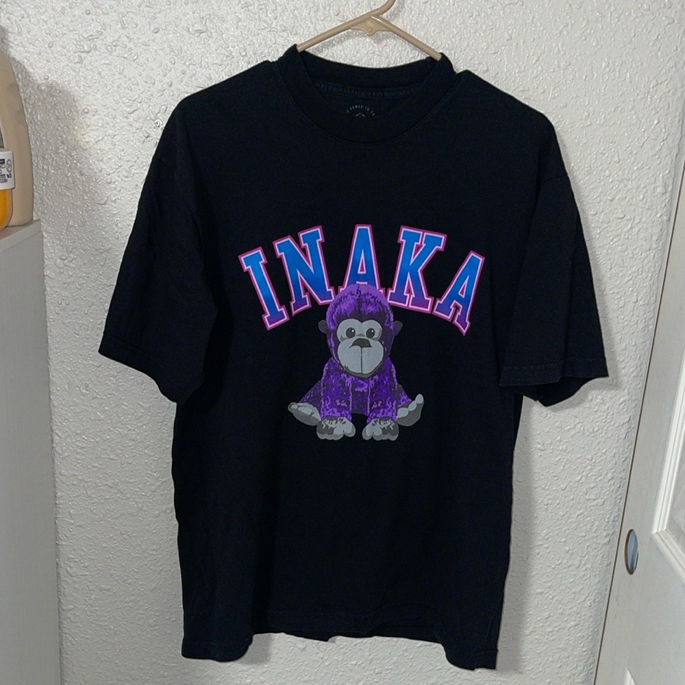 Inaka Power shirt in size M